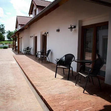 Apartmany Lhota Bechyne Exterior photo