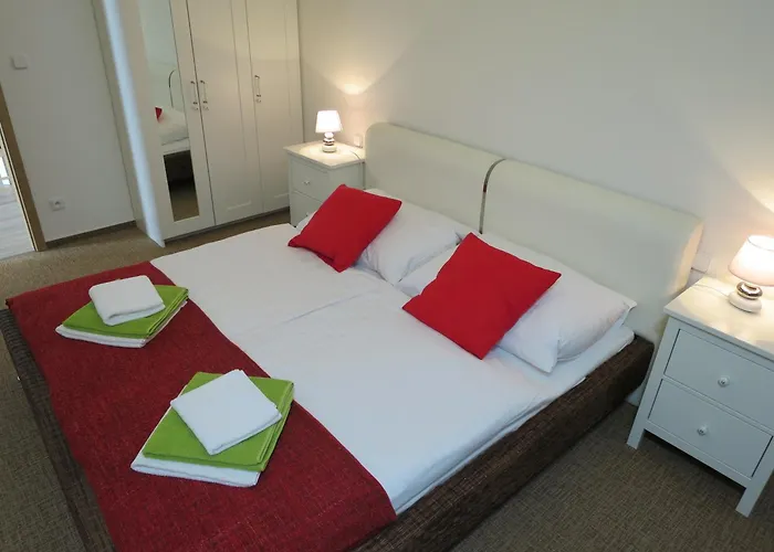 Apartmany Lhota
