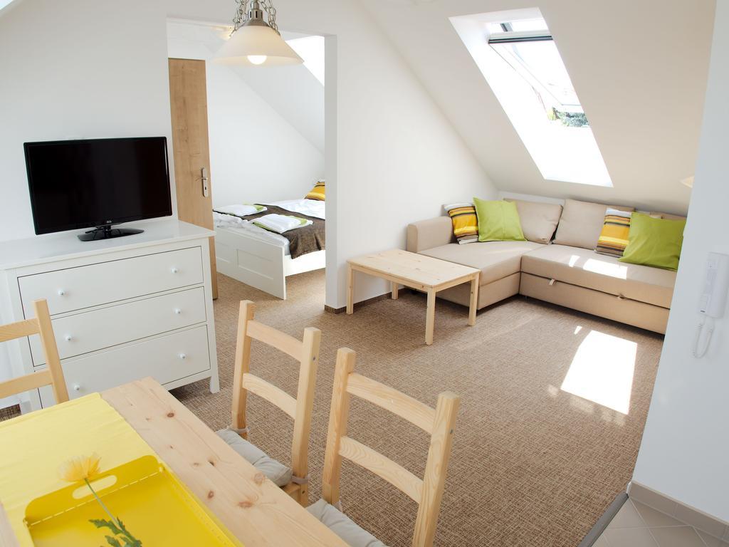 Apartment Lhota *